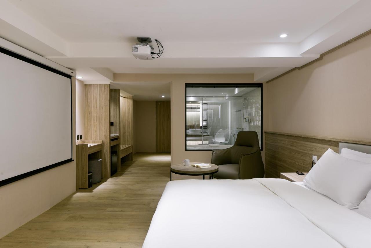 Spring Rhapsody Hotel Taichung Exterior photo