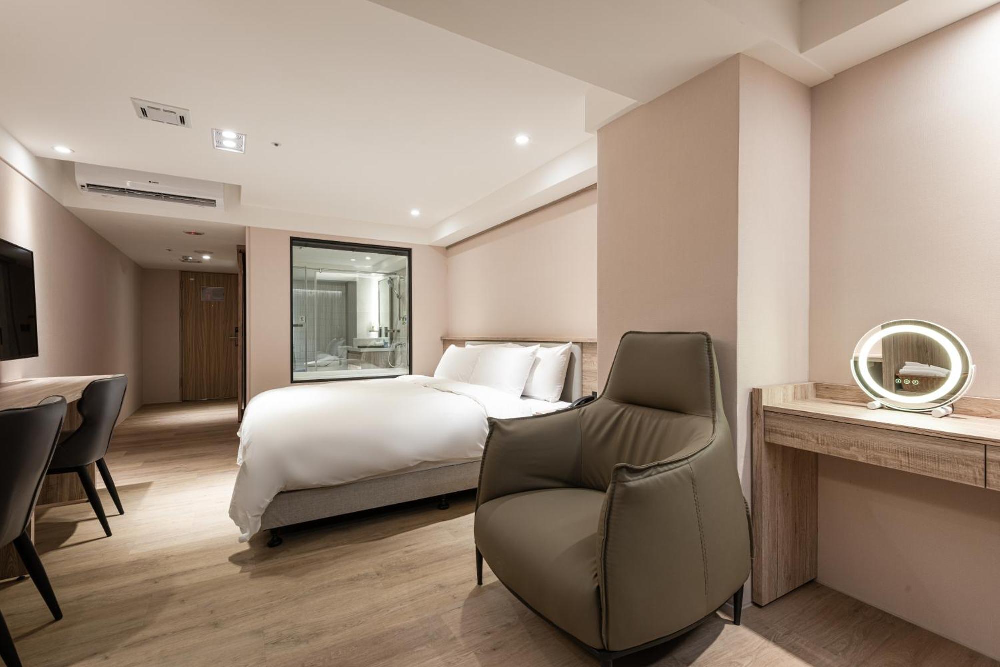 Spring Rhapsody Hotel Taichung Exterior photo