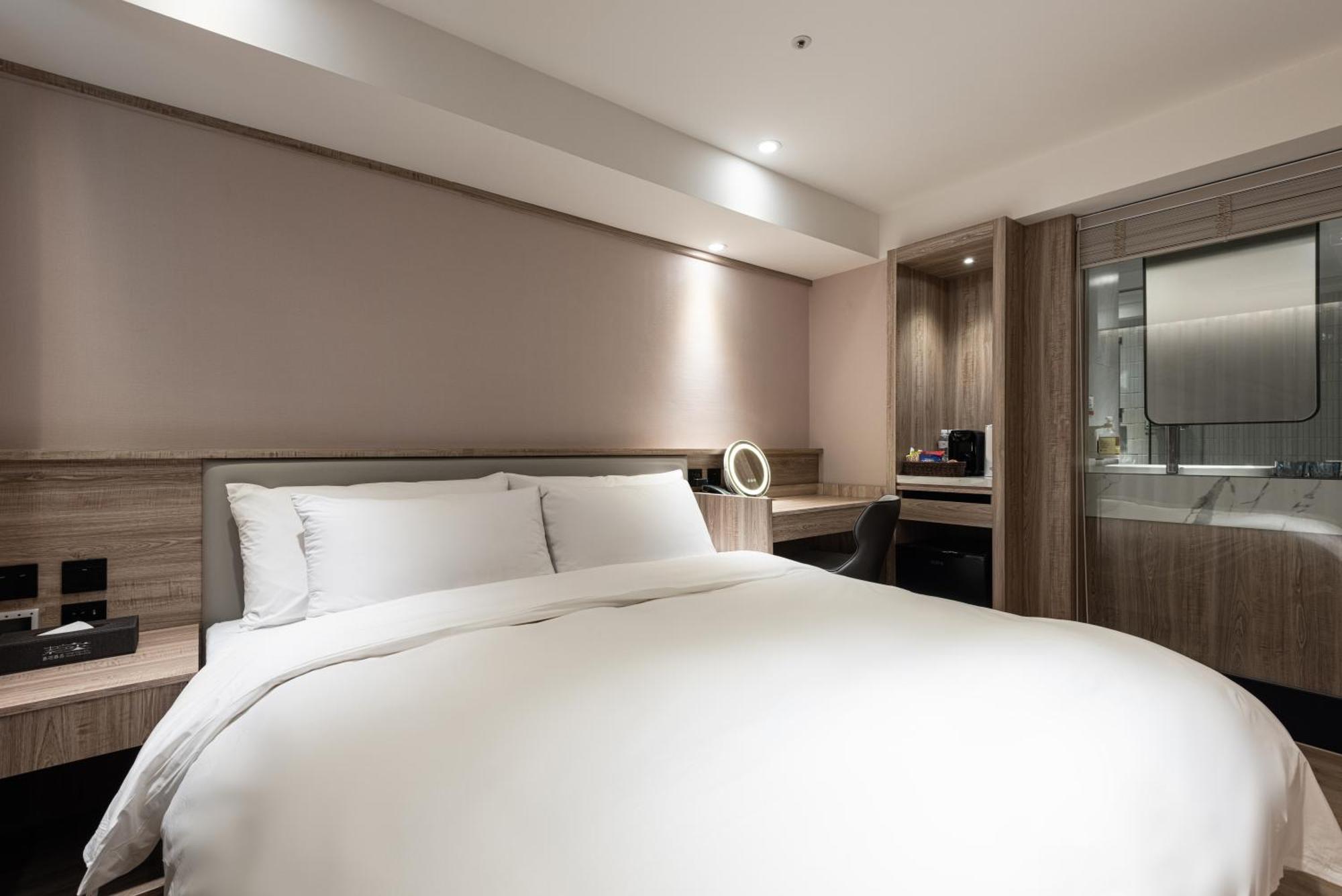 Spring Rhapsody Hotel Taichung Exterior photo