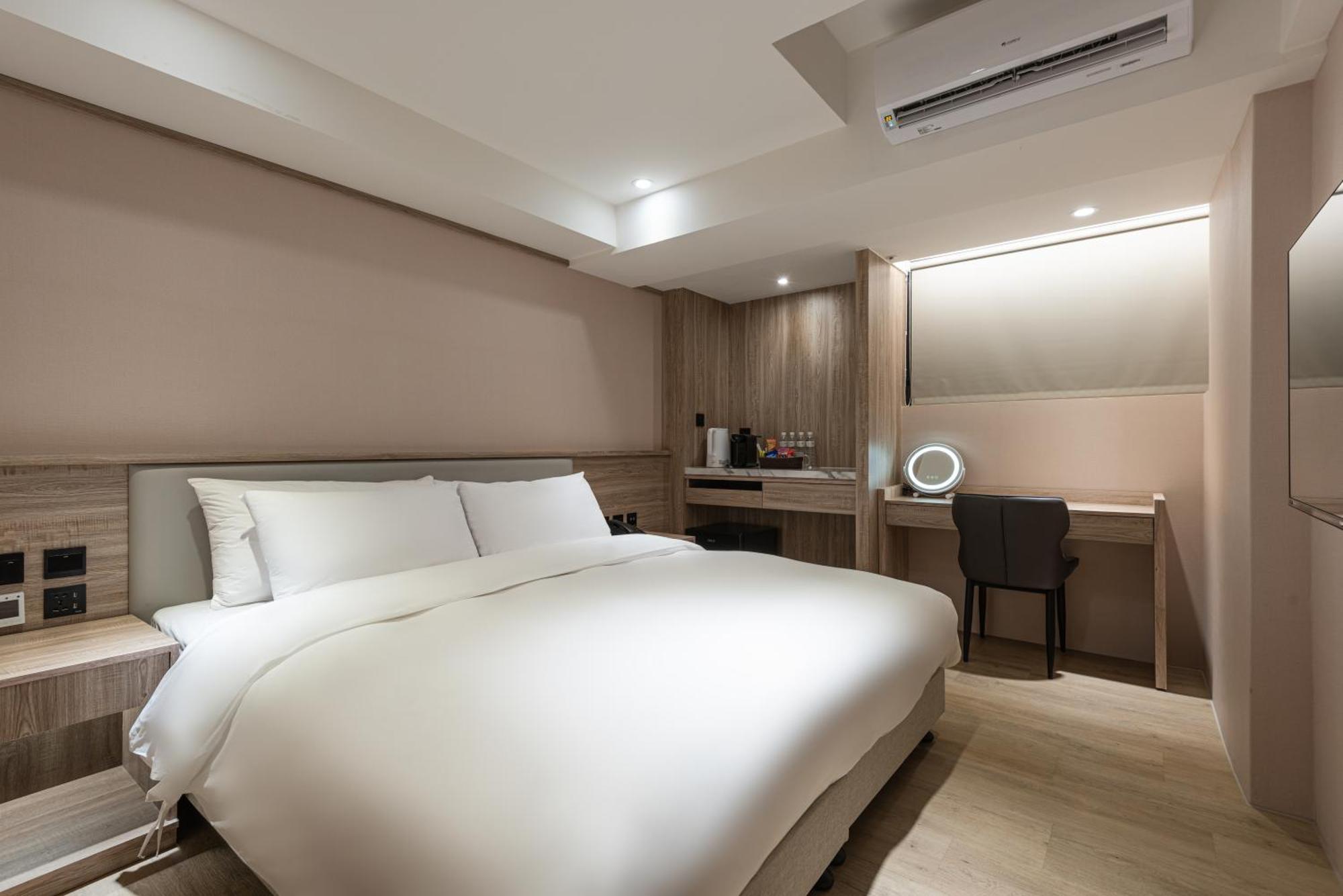 Spring Rhapsody Hotel Taichung Room photo